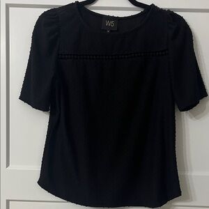 W5 Elegant Black Short Sleeve Blouse. Size Medium